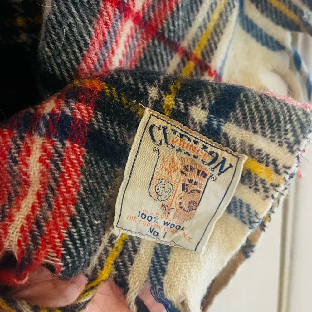 1930s Curvon Woolen Mills Virgin Wool Americana Heritage Plaid Fringe Throw